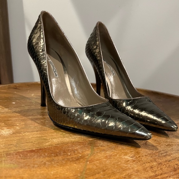 Vintage Via Spiga 4” Metallic heels - Picture 8 of 15